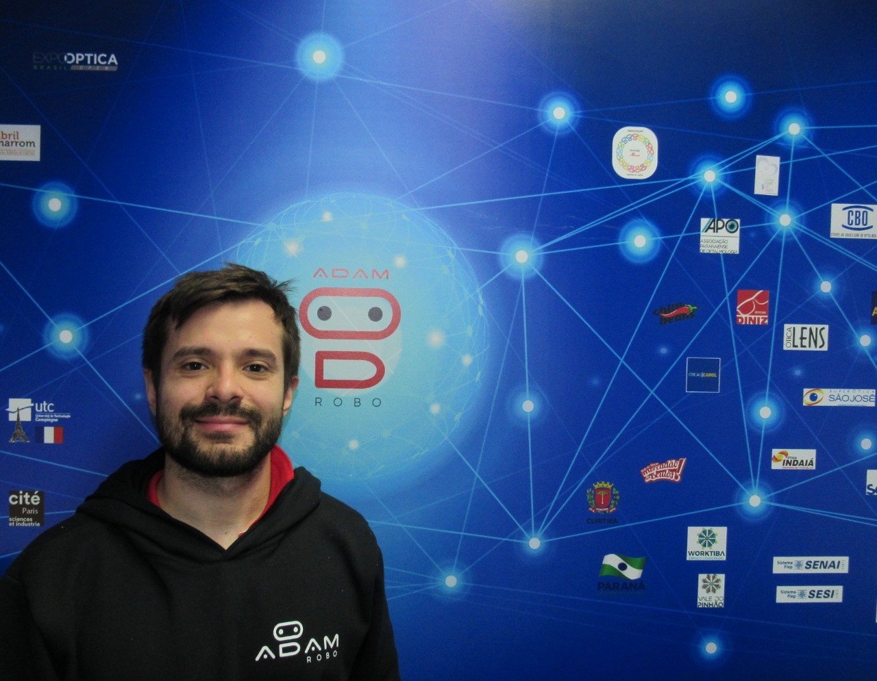 Conheça ADAM, umas das seis equipes que participam do Rocket Startup ...