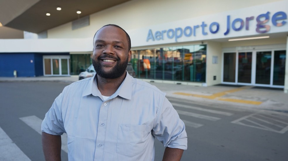 Lewan Sousa Barbosa conta ao PEGN como surgiu a ideia de criar sua startup voltada ao transporte de malas durante viagens — Foto: Globo/ Divulgação