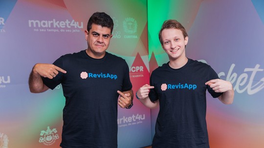 RevisApp: a startup que oferece uma plataforma de revisão e reforço para estudantes do ensino médio
