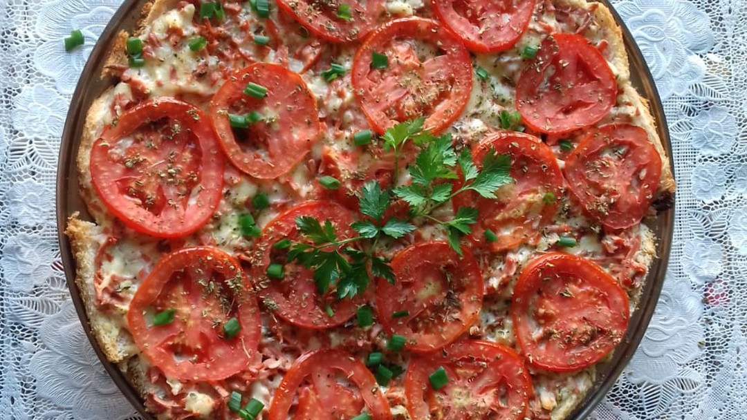 Pizza caipira reúne ingredientes típicos da culinária mineira, EPTV Pizzas  e Causos