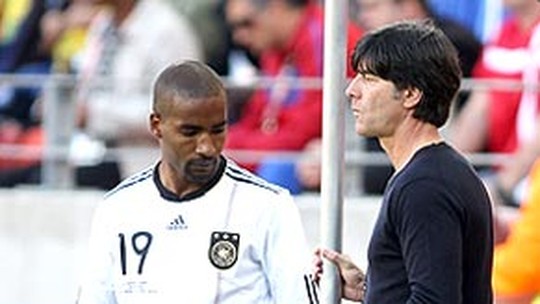 Copa do Mundo 2010: Gana e Alemanha se enfrentam nesta quarta