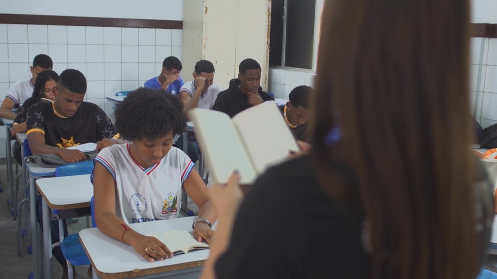 O Colégio Estadual Carlos Marighella se localiza no Stiep — Foto: TV Bahia