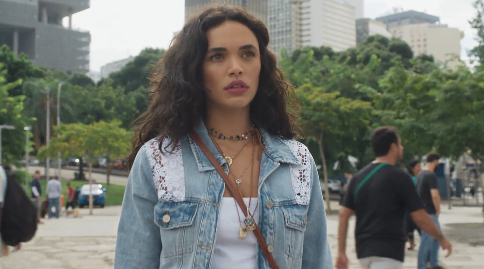 Giovana Cordeiro em 'Fuzuê' — Foto: Globo