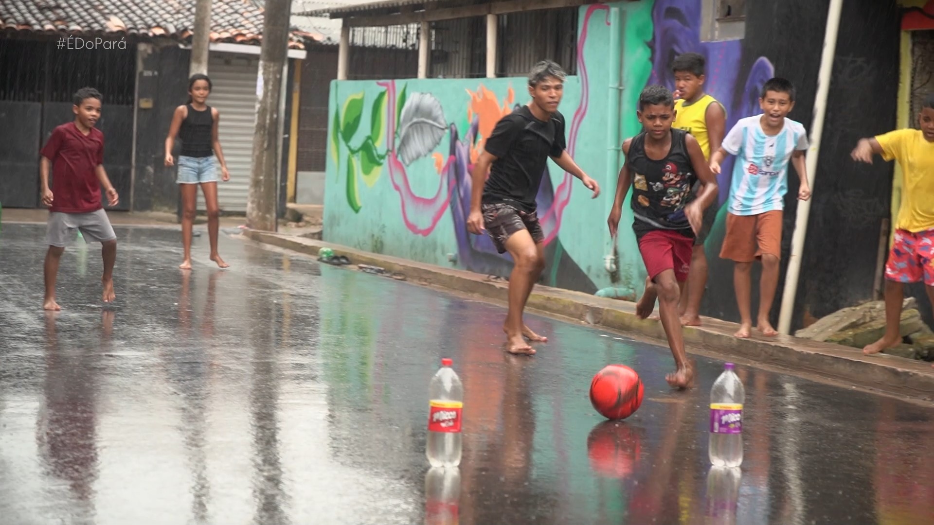 Brincadeiras de rua que são a diversão de várias gerações | Rede globo