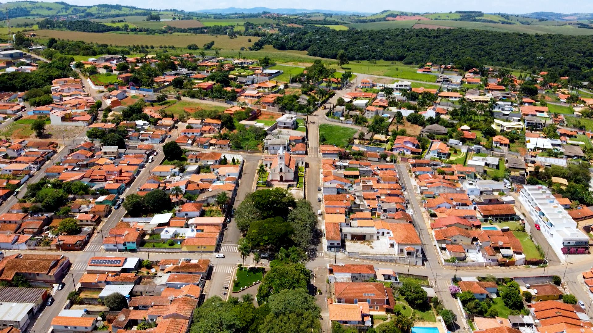 Embarque um tour para conhecer a pequena e pacata Tuiuti (SP)