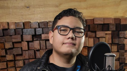 Dia do Orgulho Autista: cantor com TEA lança single em celebração à data