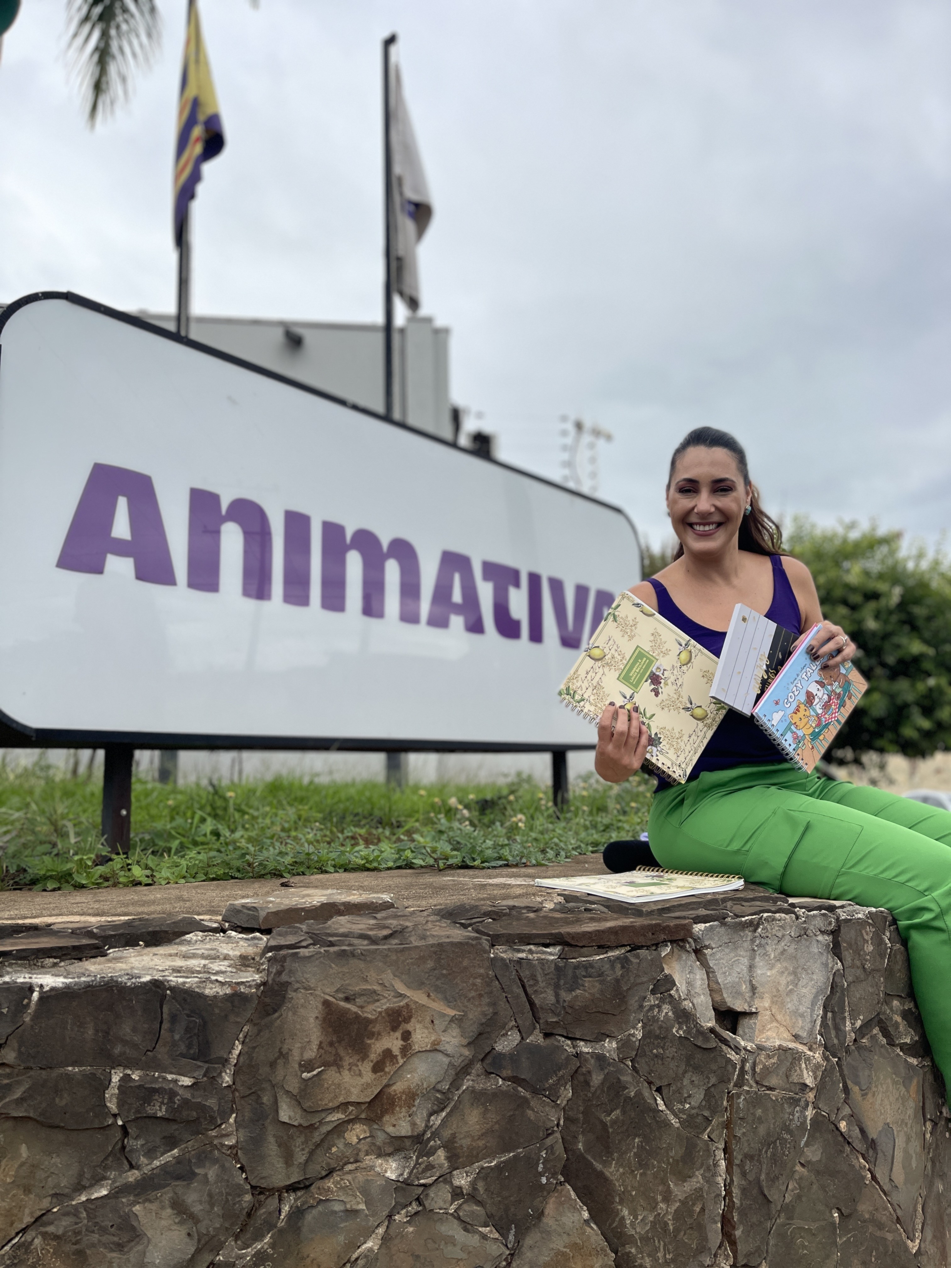 Pri Tanganelli conhece a fábrica da Animativa e descobre como a magia ...