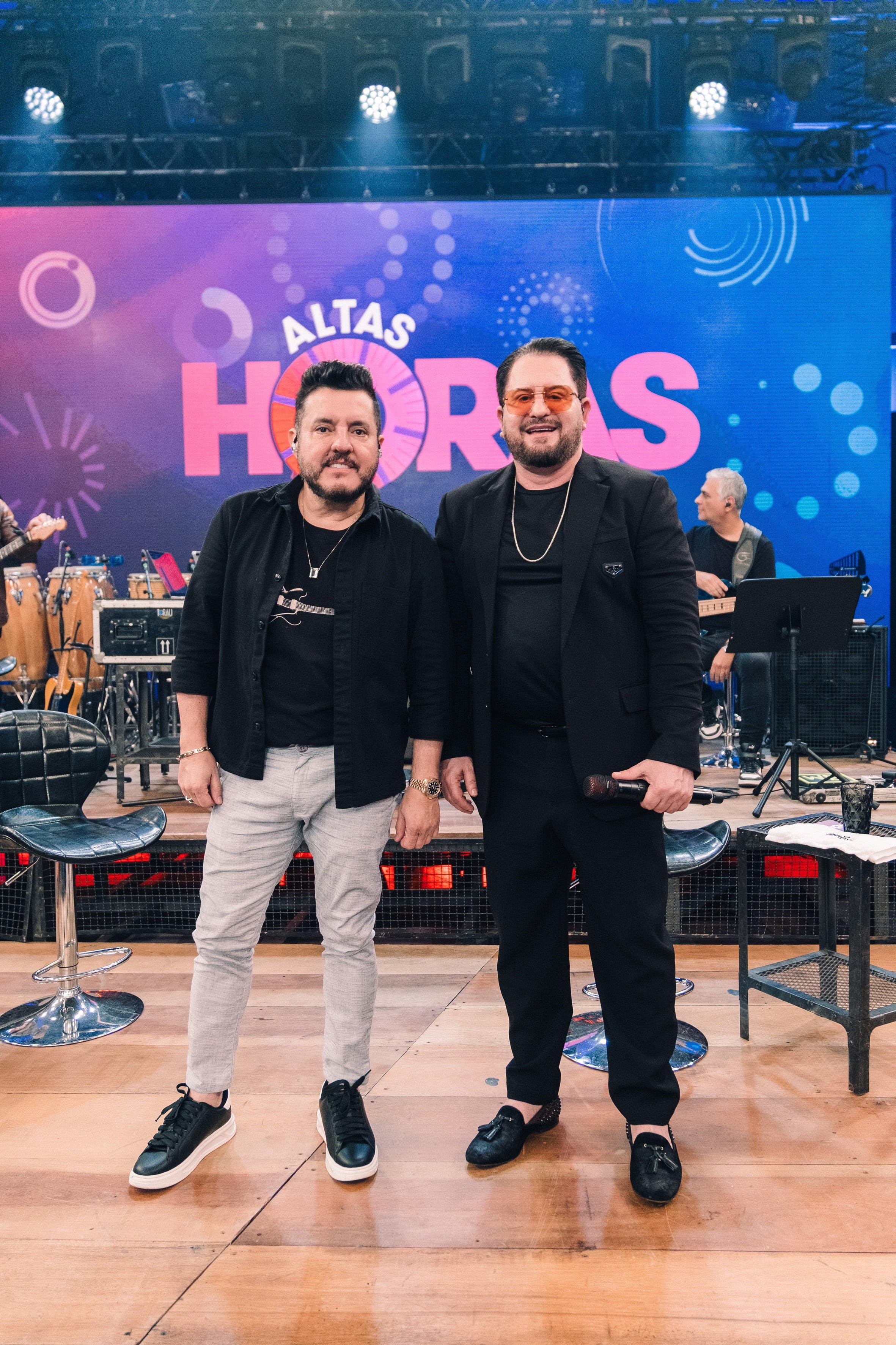 Bruno & Marrone celebram quase 40 anos de carreira no Altas Horas ...