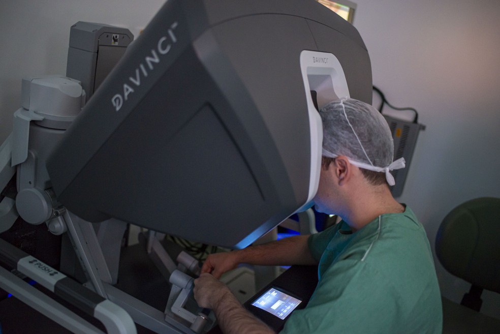 Robô Da Vinci Xi está disponível no Hospital Unimed Bauru — Foto: Unimed Bauru/Divulgação