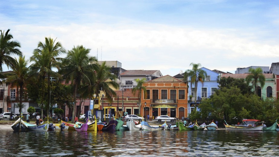 Qual é a cidade mais antiga do estado do Paraná?