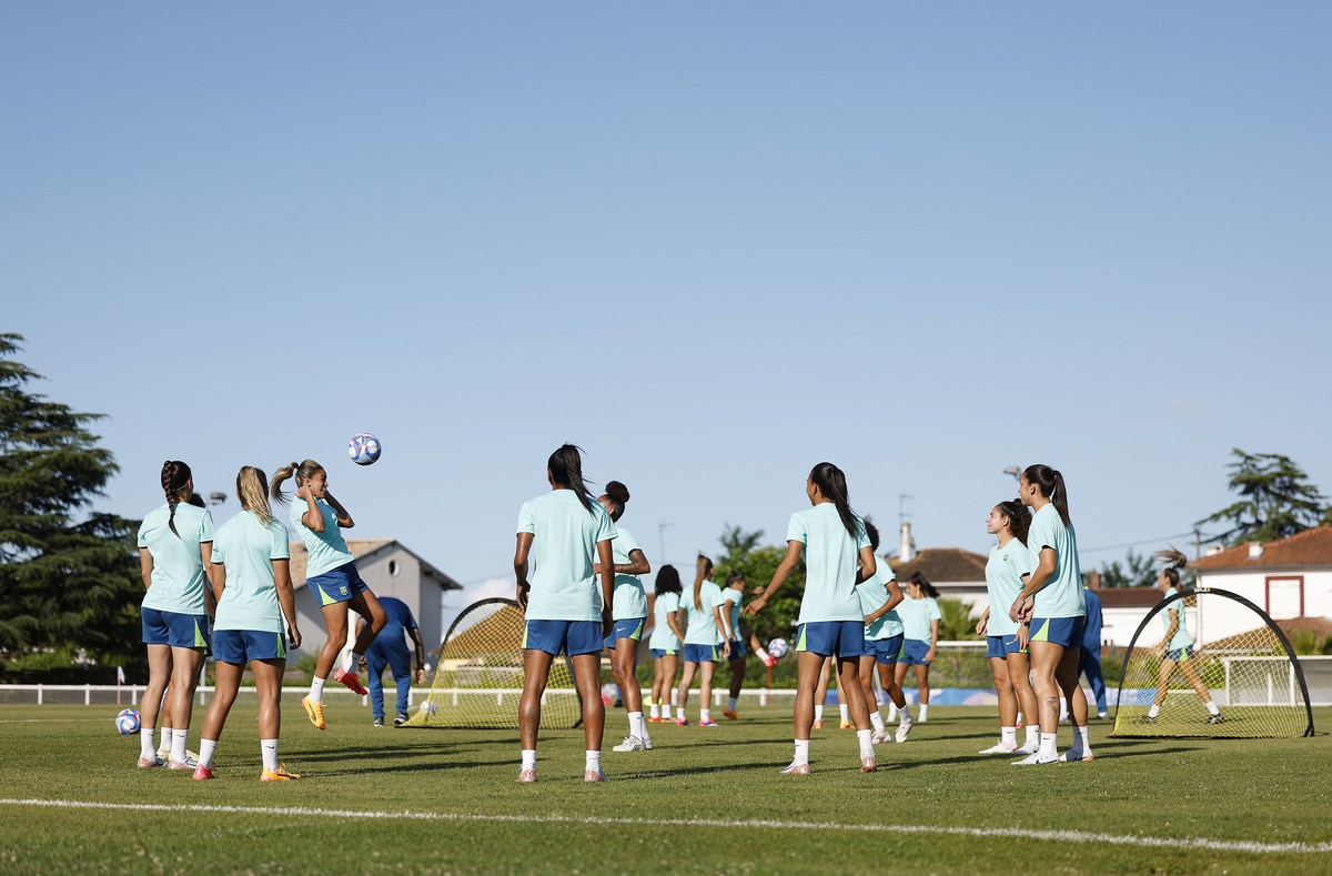 Brasil x Nigéria: onde assistir estreia da seleção feminina de futebol nas  Olimpíadas