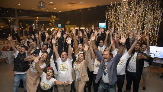 TV Fronteira comemora 30 anos com uma festa em grande estilo! - Foto: (TV Fronteira)